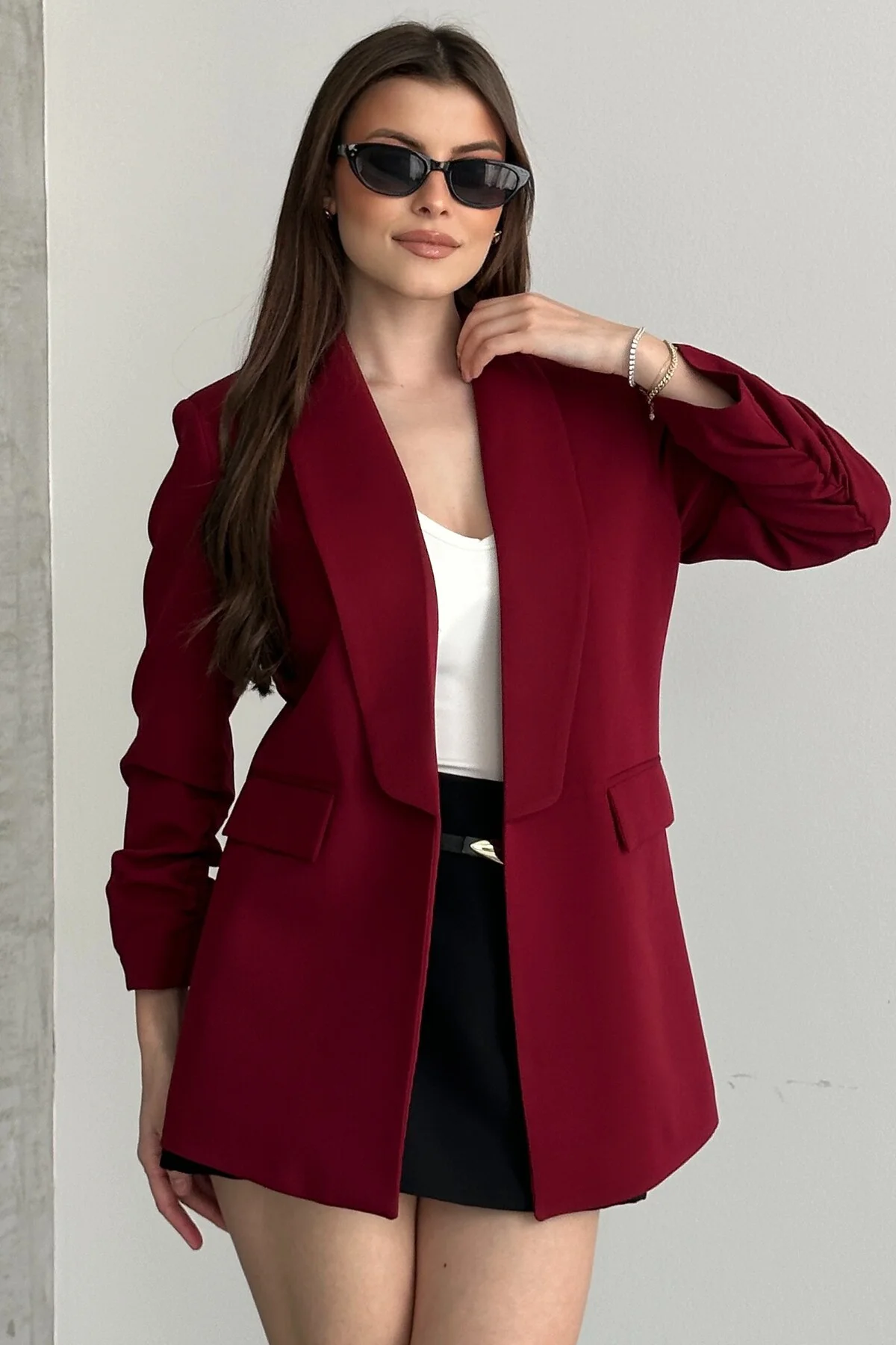 Kadın Bordo Blazer Ceket Büzgülü Kol Detaylı Şık Ofis Ceket Kruva