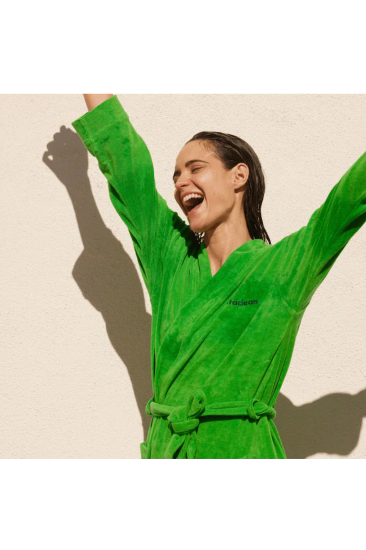 Otel Bukleti Kadın Bornoz Standart Beden