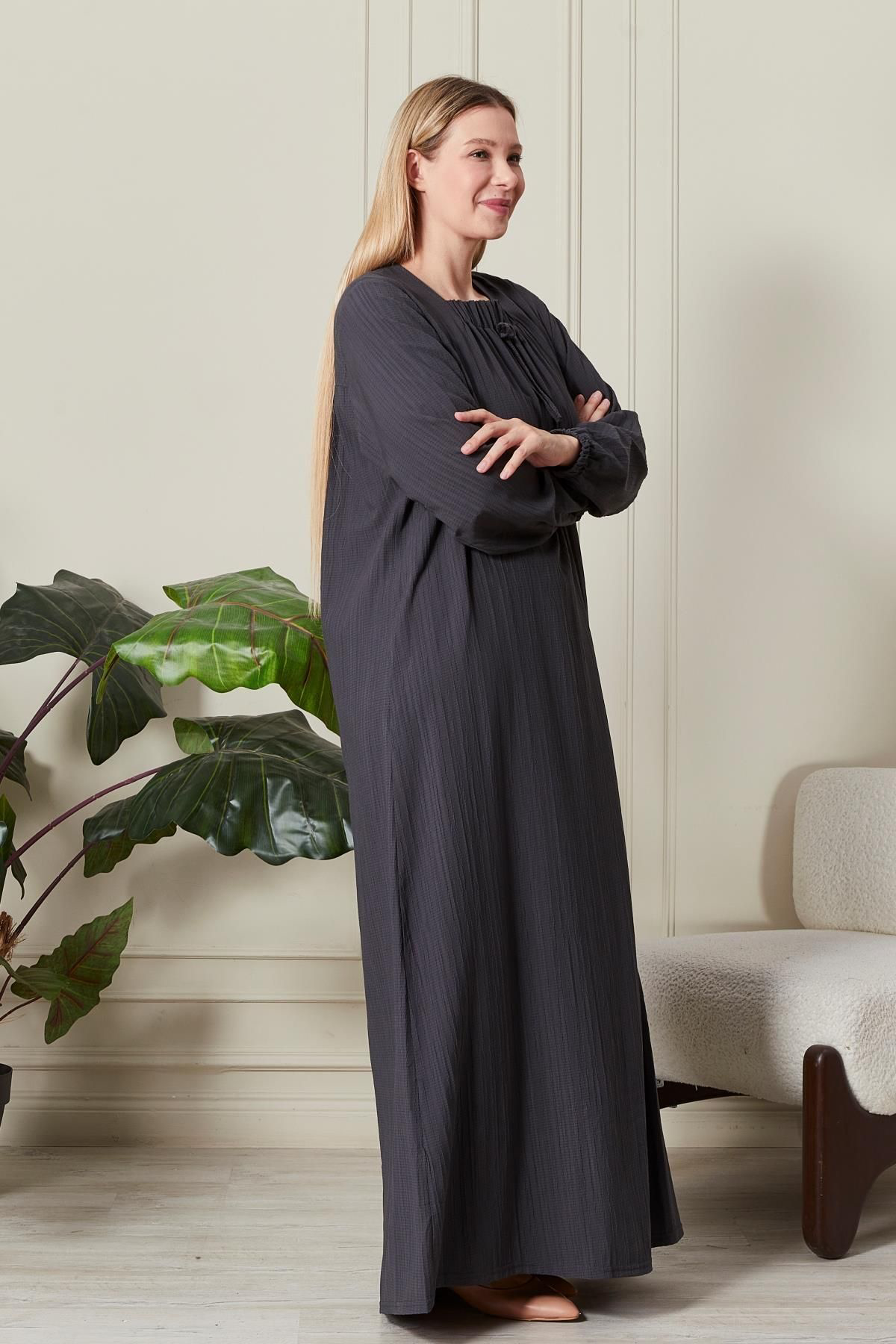 Kadın Büyük Beden Gofre Kumaş Kare Yaka Elbise