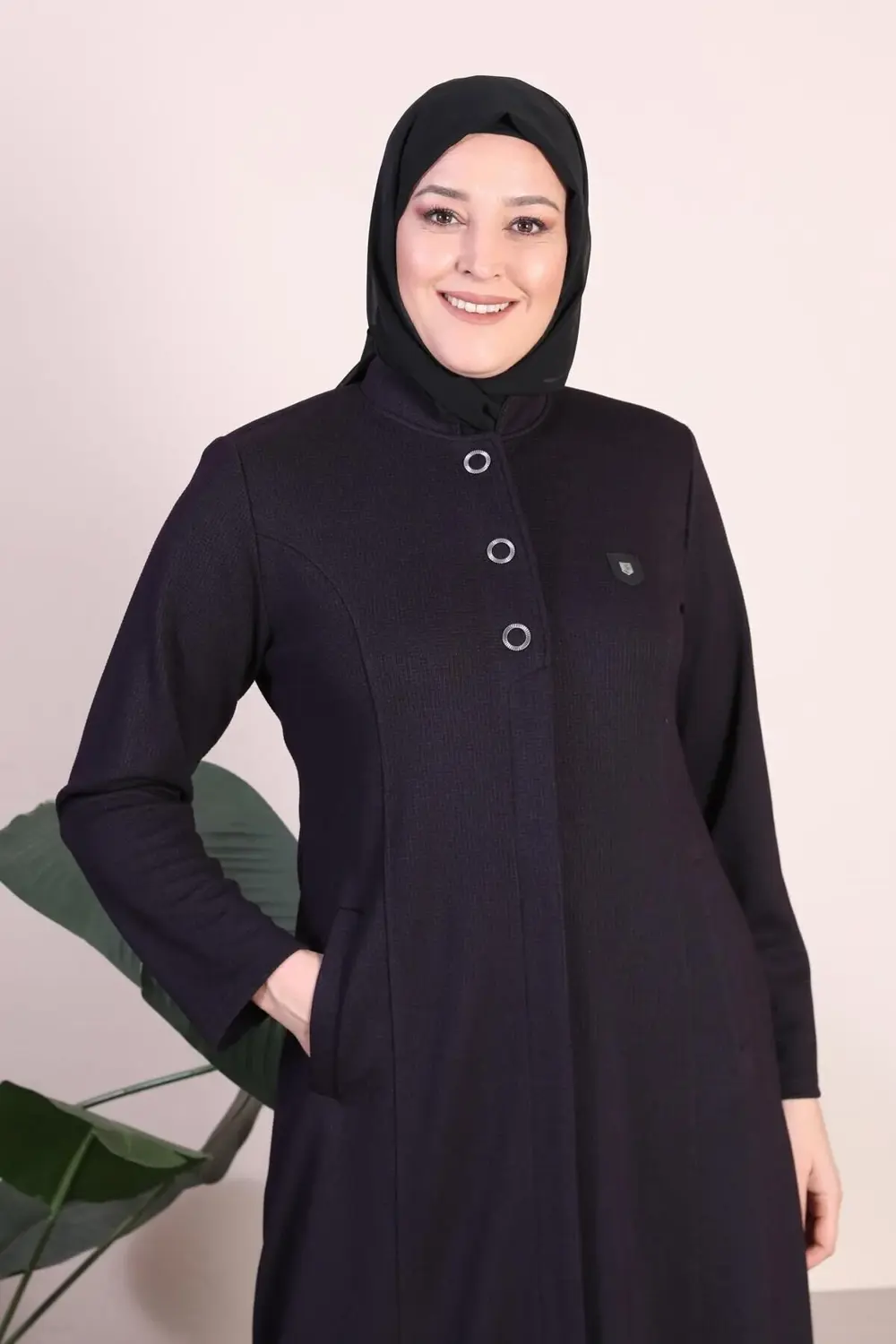 Kadin Büyük Beden 3 Düğmeli Pardesü