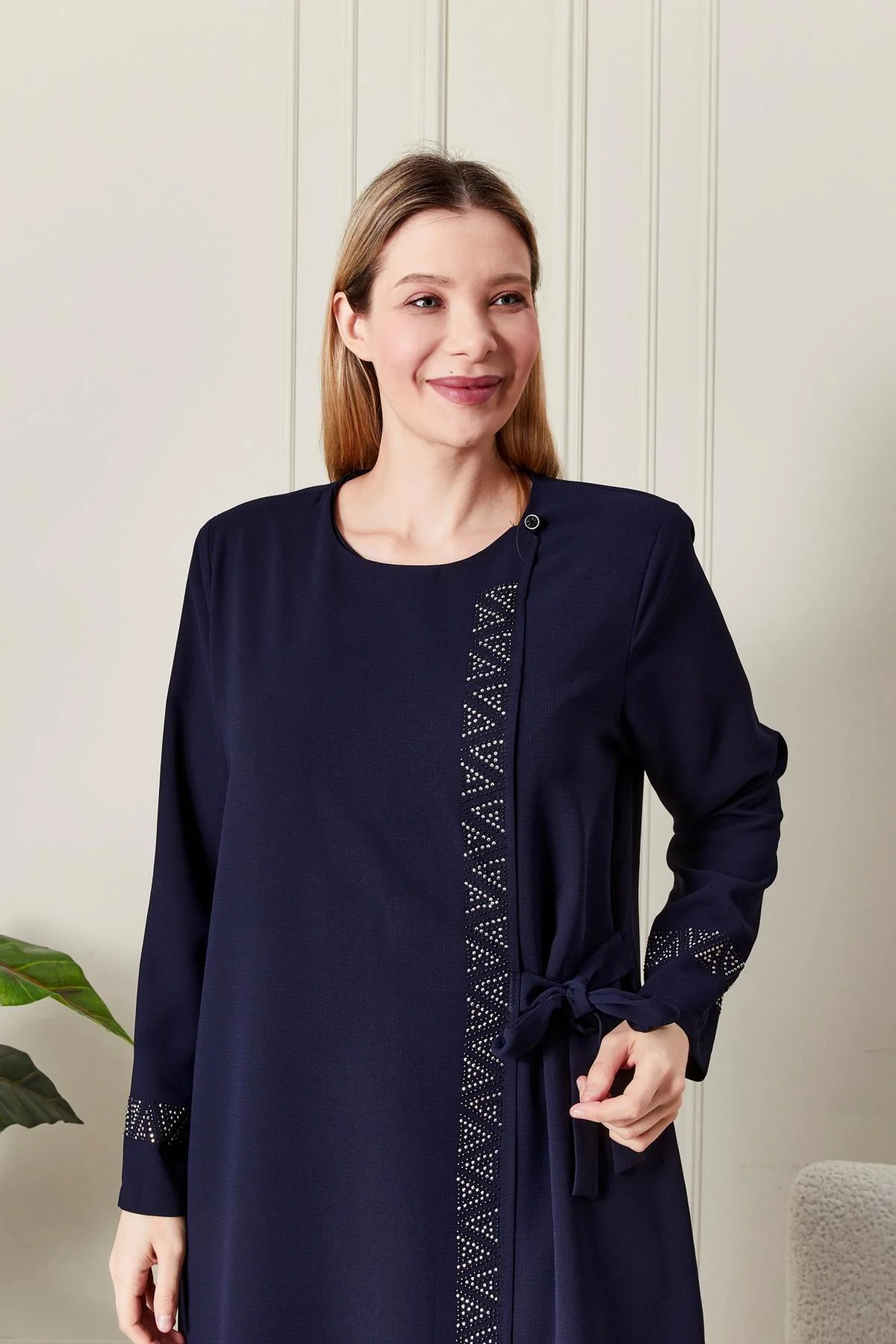 Kadın Büyük Beden Etamin Taş İşlemeli Abaya