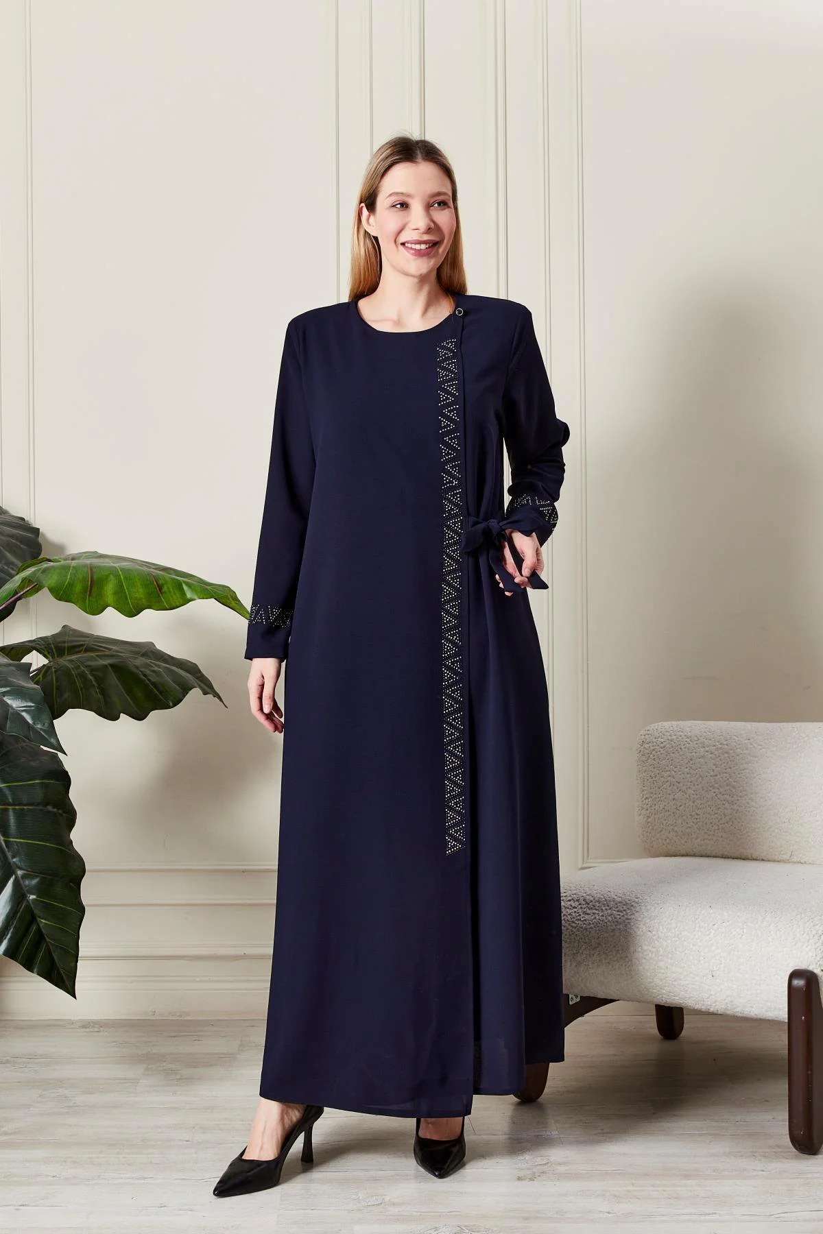 Kadın Büyük Beden Etamin Taş İşlemeli Abaya