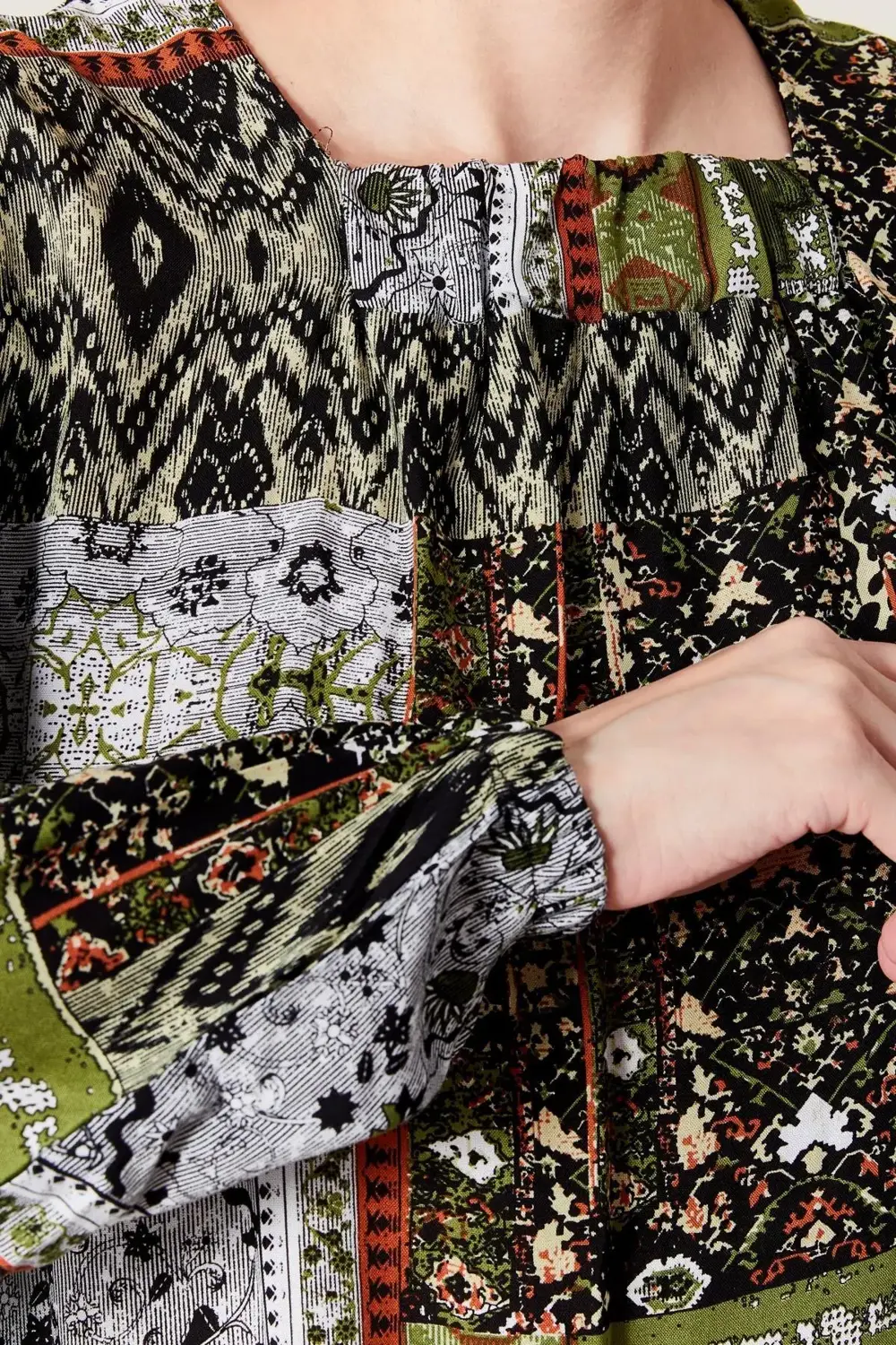 Kadın Büyük Beden Etnik Desen Kare Yaka Elbise