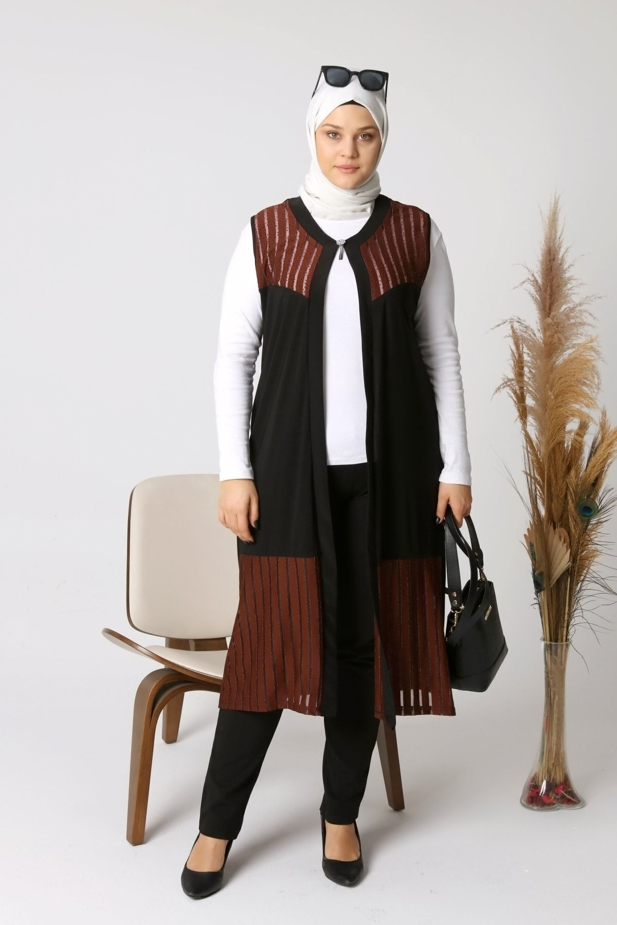 Ferace Kadin Buyuk Beden Giyim Yelek Transparan Tasli Uzun Yelek