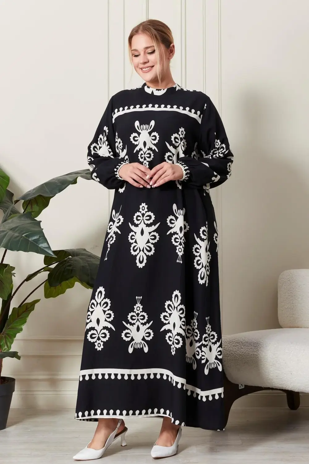 Kadın Büyük Beden Hakim Yaka Elbise