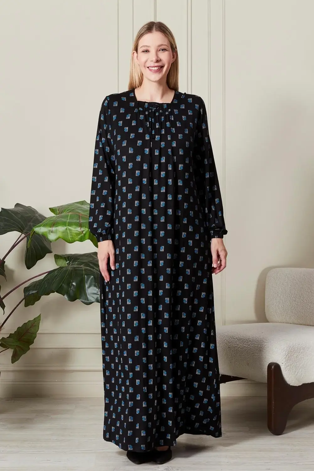 Kadın Büyük Beden Kare Yaka Elbise Kadın Büyük Beden Kare Yaka Elbise