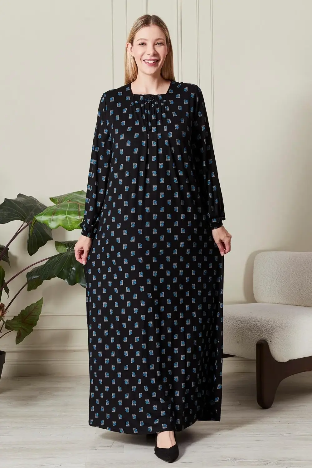 Kadın Büyük Beden Kare Yaka Elbise Kadın Büyük Beden Kare Yaka Elbise