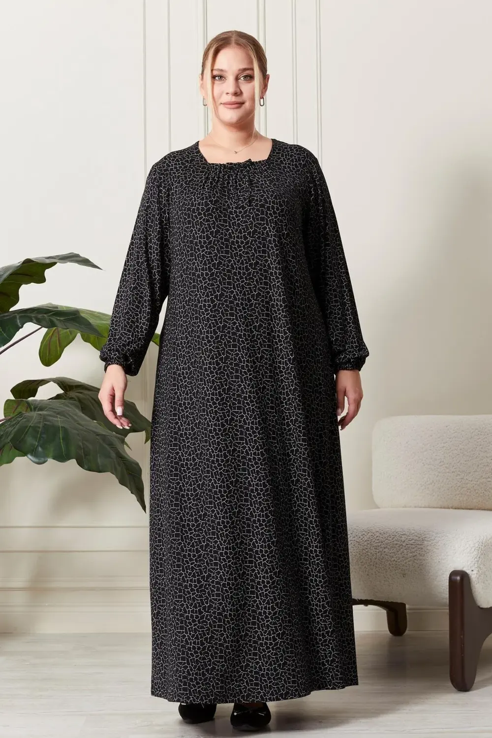 Kadın Buyuk Beden Kare Yaka Tesettür Elbise