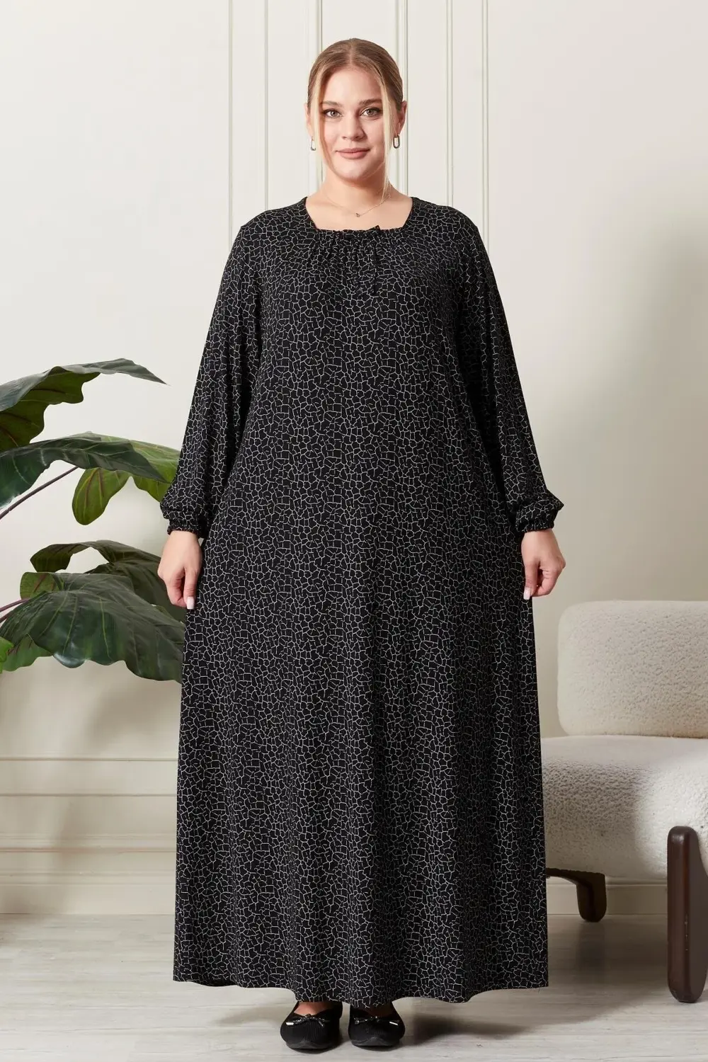 Kadın Buyuk Beden Kare Yaka Tesettür Elbise