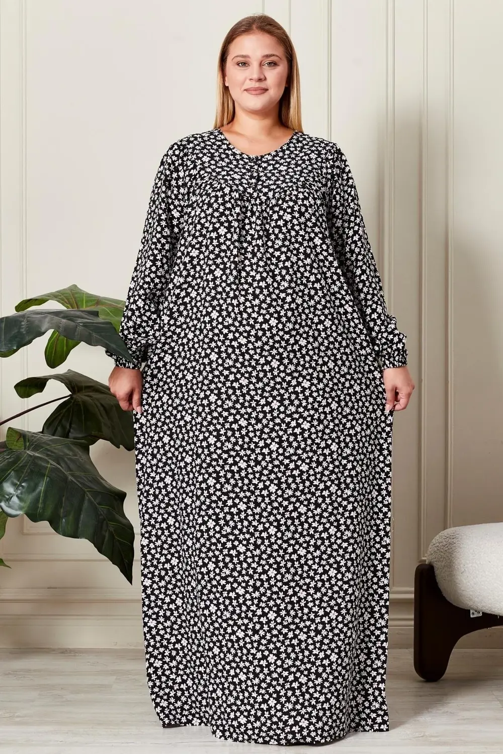 Kadın Büyük Beden Robalı Elbise Kadın Büyük Beden Robalı Elbise