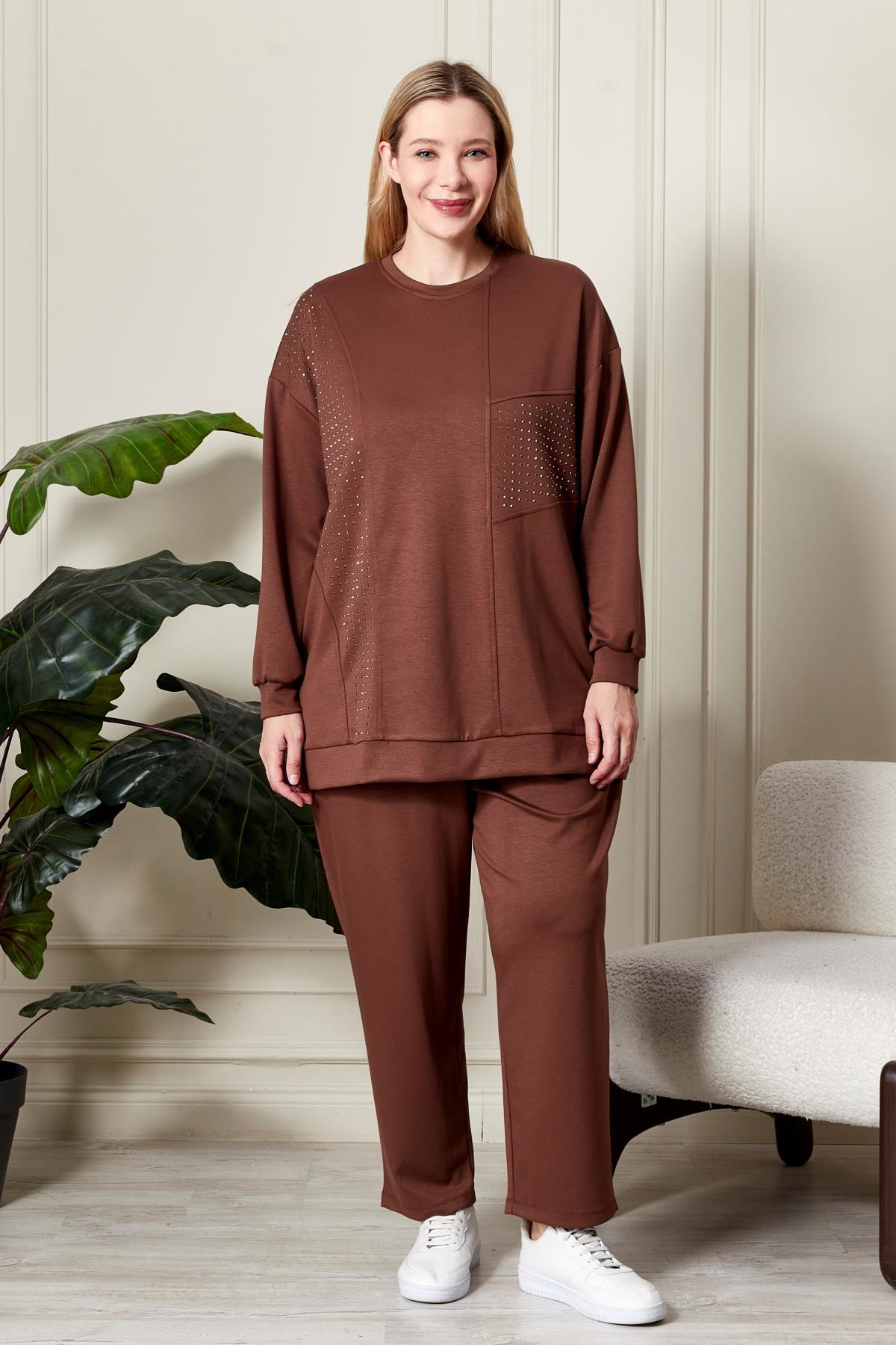 Ferace Kadın Büyük Beden Taşlı Takım