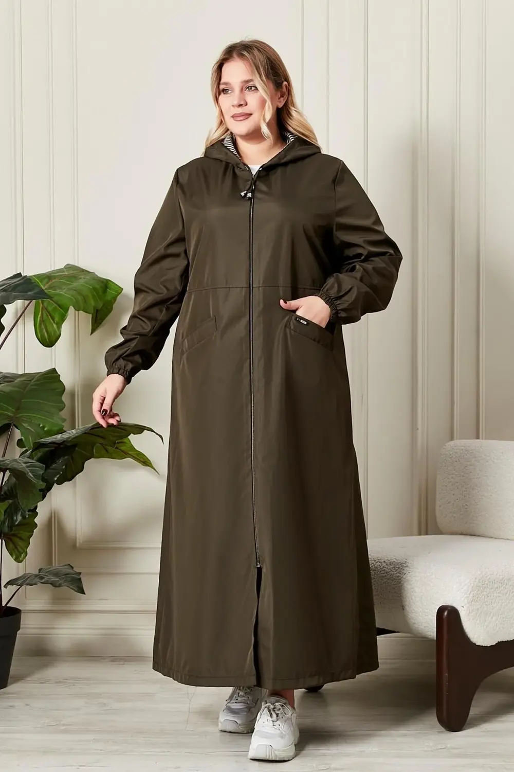 Kadın Büyük Beden Tam Boy Trenç