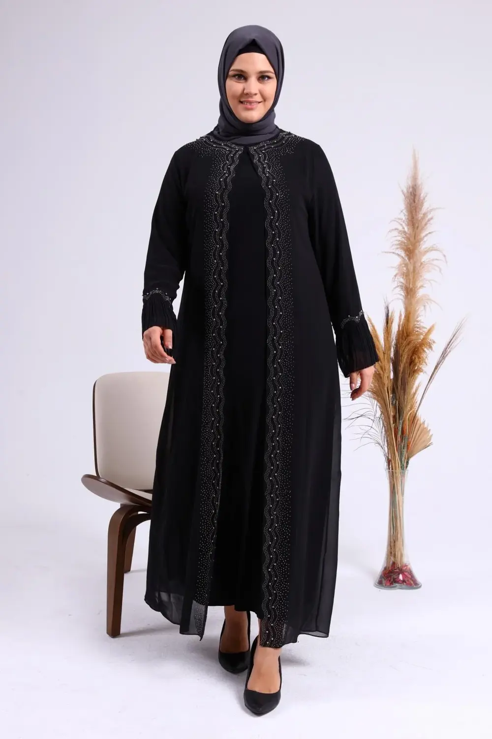 Kadin Buyuk Beden Taşlı Ve Inci Desenli Kolları Piliseli Anne Tes