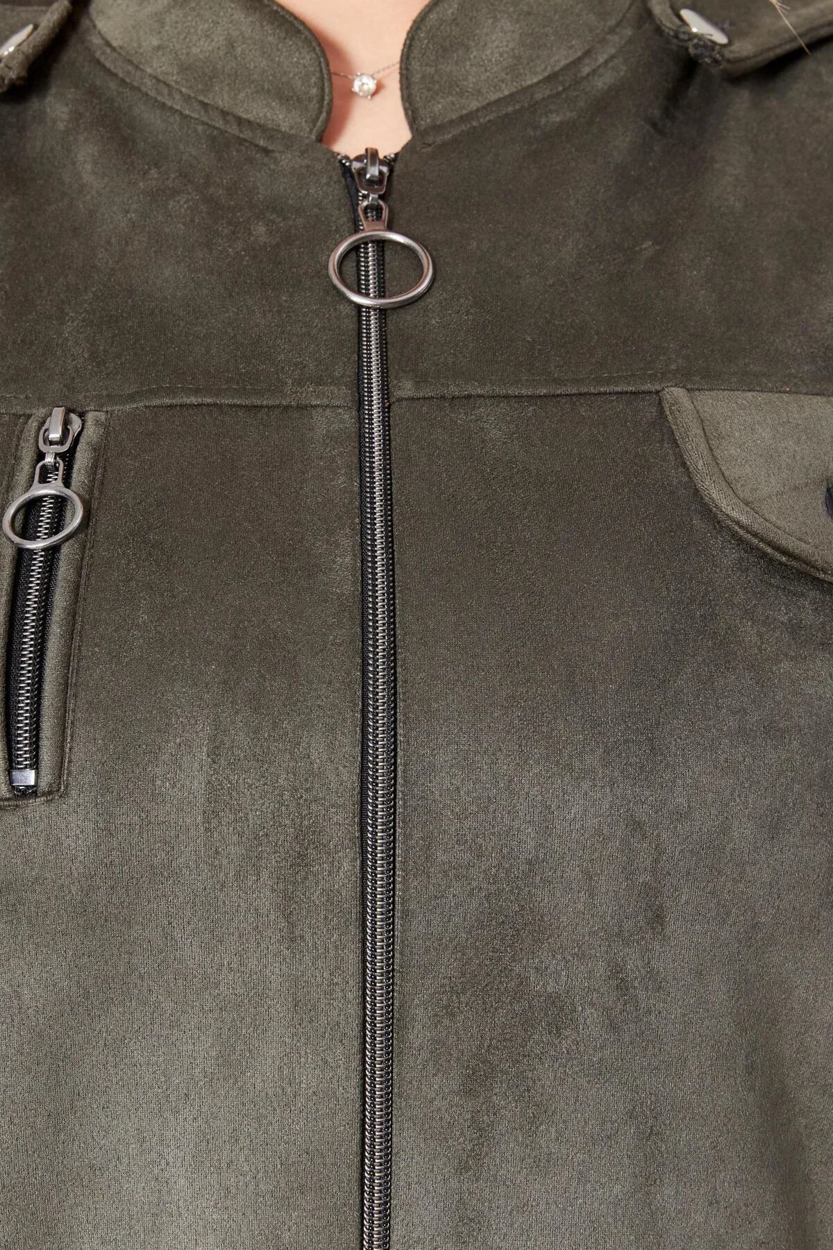 Kadın Büyük Beden Tesettür Süet Kap - Boydan Göğsü Fermuarlı Kapü