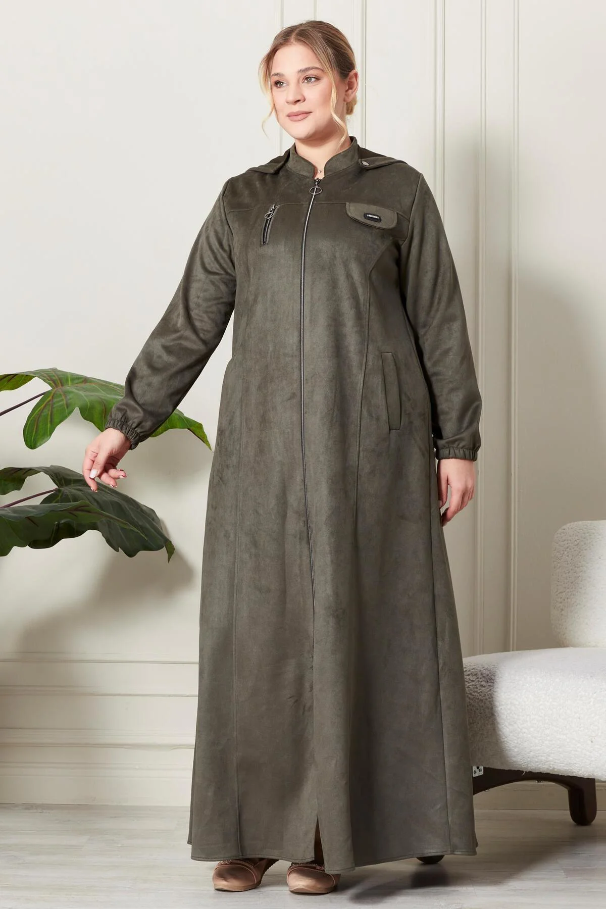 Kadın Büyük Beden Tesettür Süet Kap - Boydan Göğsü Fermuarlı Kapü