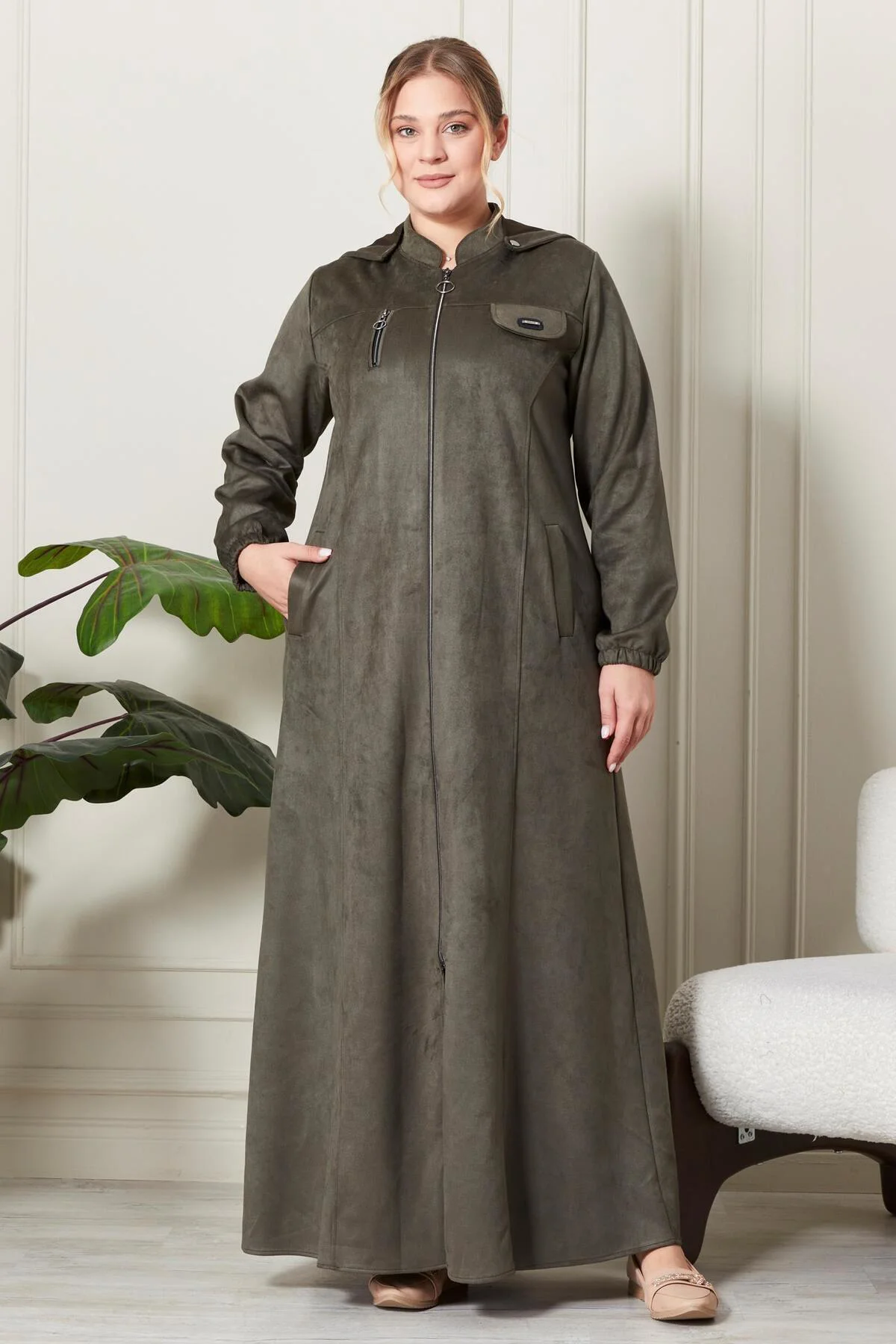 Kadın Büyük Beden Tesettür Süet Kap - Boydan Göğsü Fermuarlı Kapü