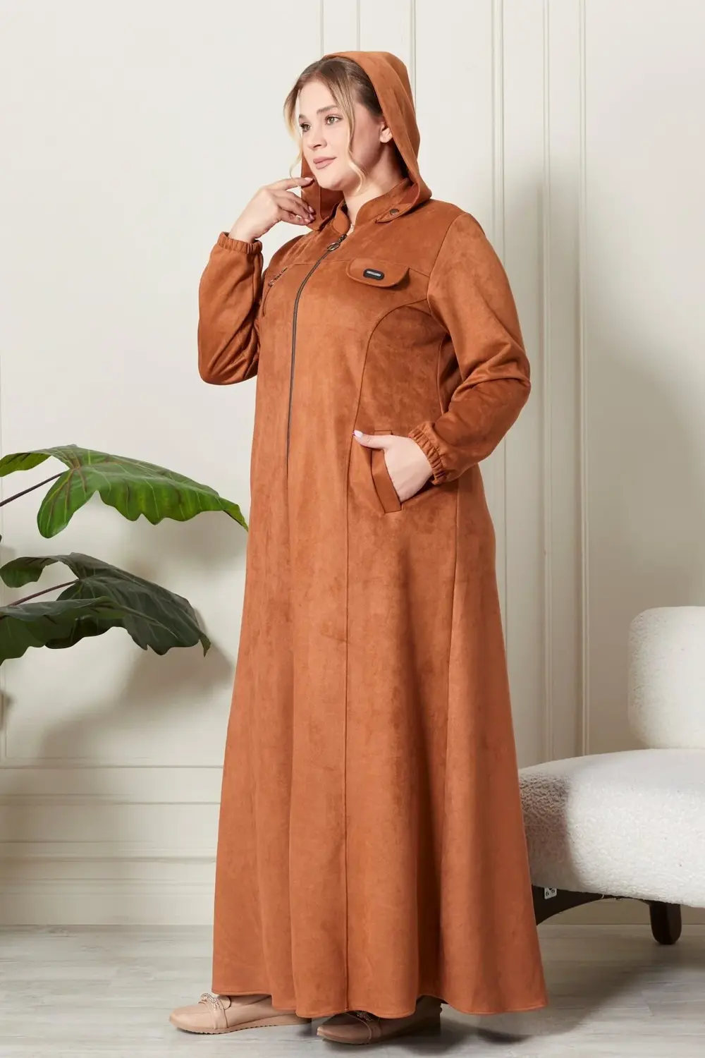 Kadın Büyük Beden Tesettür Süet Kap - Boydan Göğsü Fermuarlı Kapü