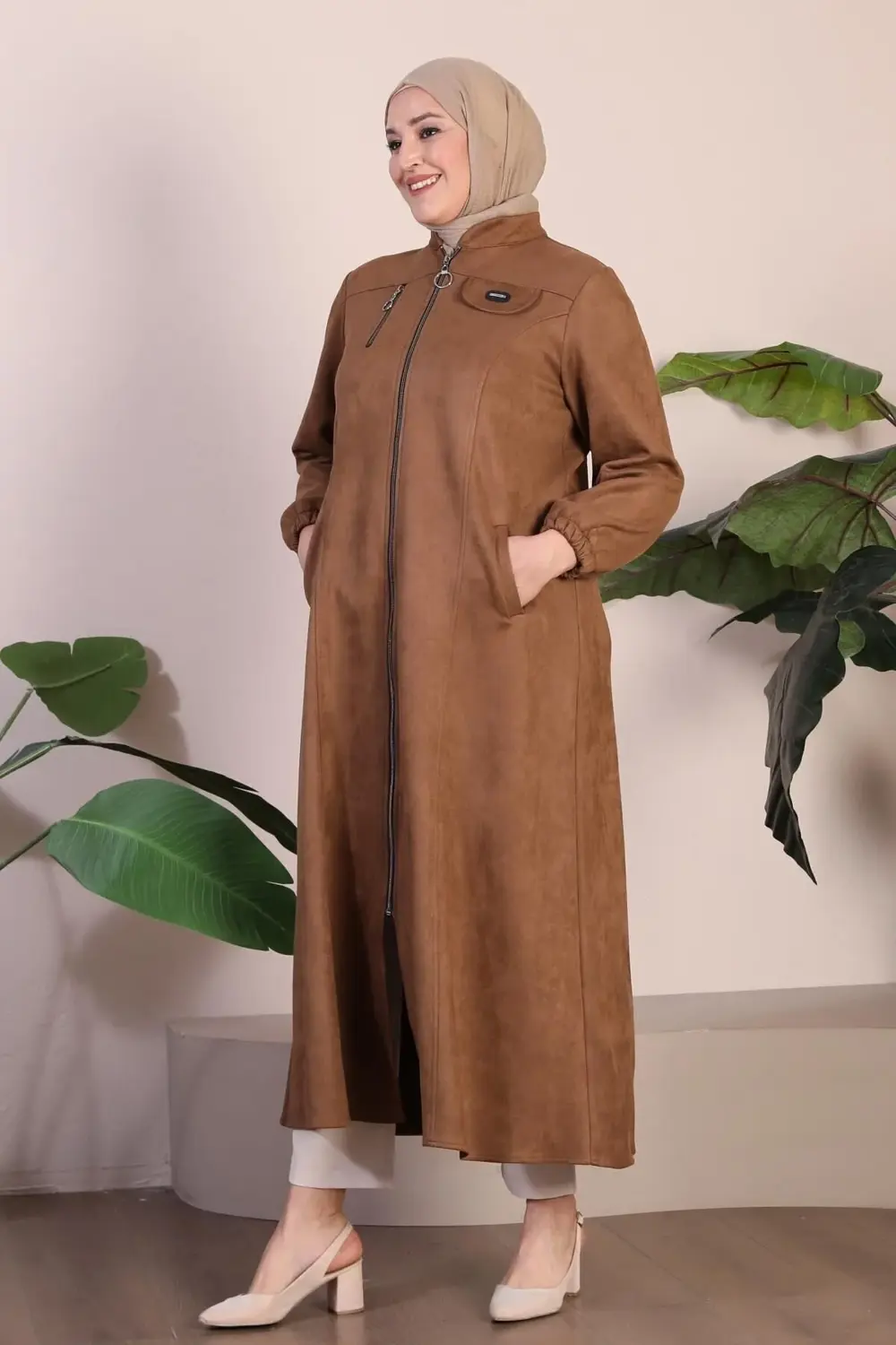 Kadin Buyuk Beden Tesettur Süet Kap Pardesü Boydan Göğsü Fermuarl