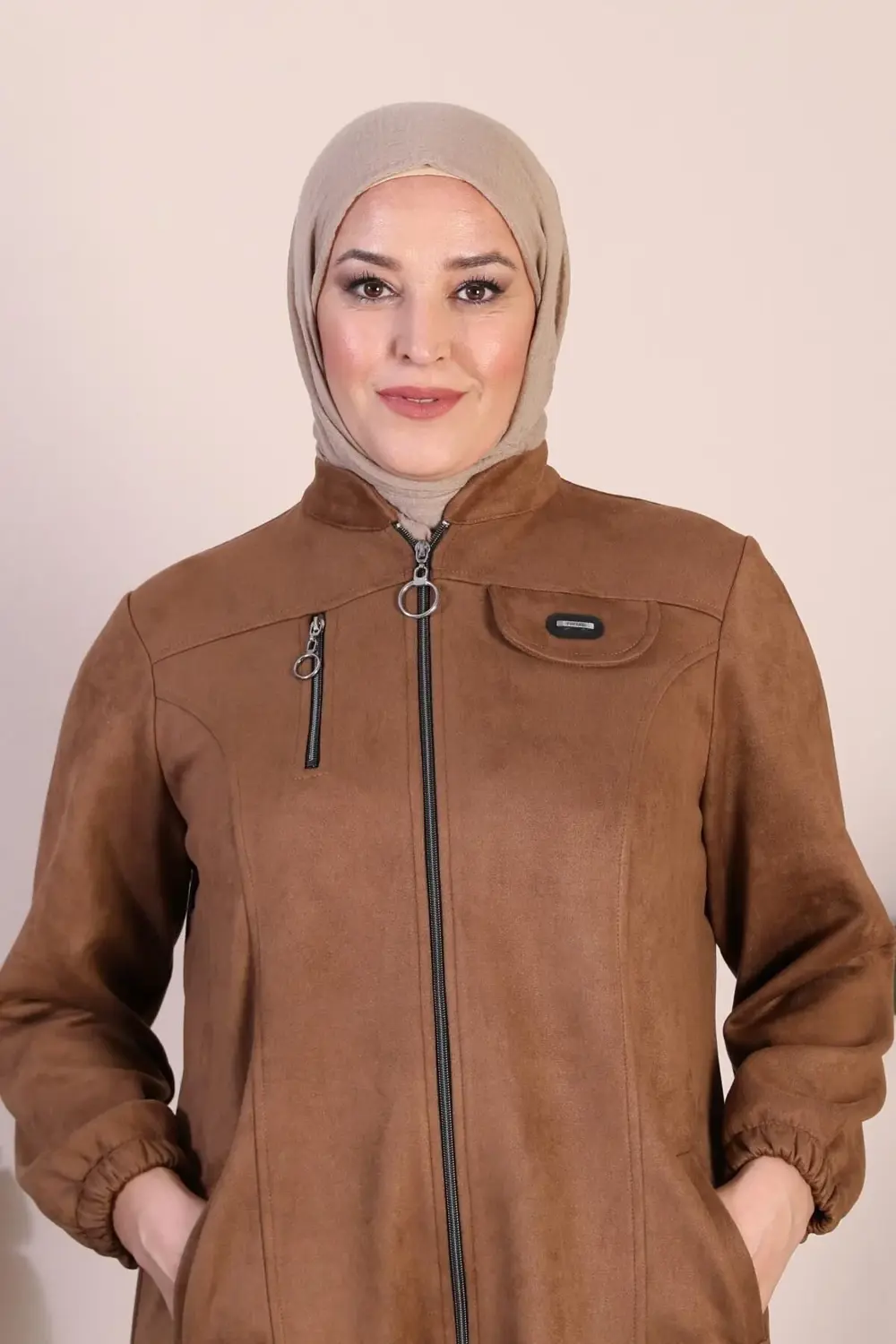 Kadin Buyuk Beden Tesettur Süet Kap Pardesü Boydan Göğsü Fermuarl