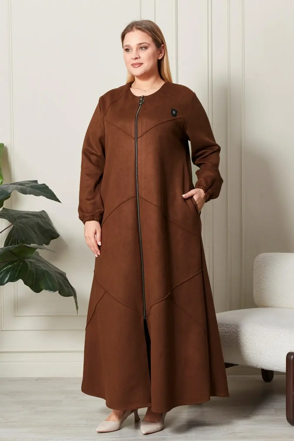 Kadin Buyuk Beden Tesettur Süet Pardesü Tam Boy Baklava Desenli U