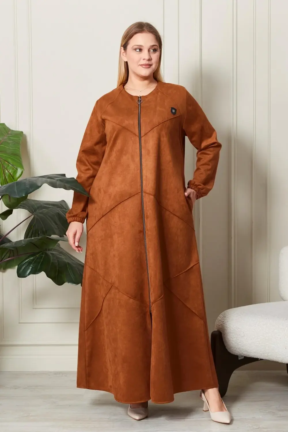 Kadin Buyuk Beden Tesettur Süet Pardesü Tam Boy Baklava Desenli U