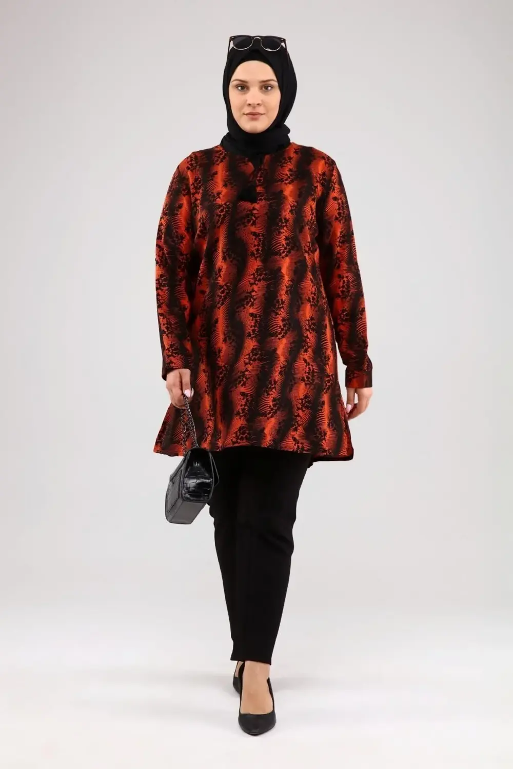 Kadın Büyük Beden Tesettür Tunik I?pli Ve Yandan Yırtmaçlı