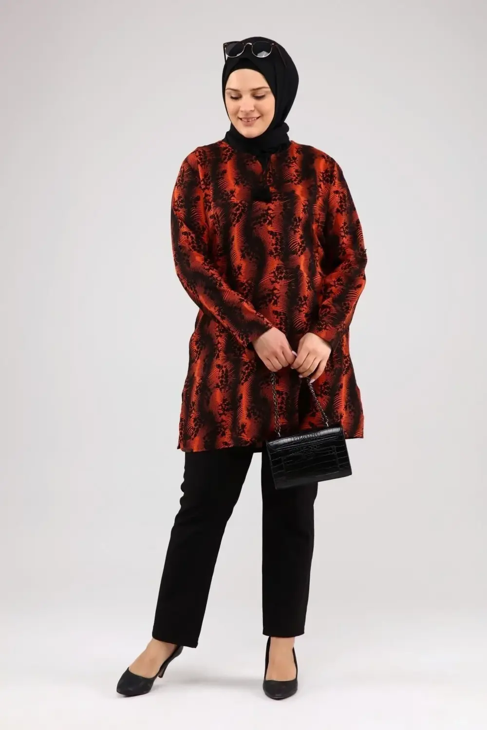 Kadın Büyük Beden Tesettür Tunik I?pli Ve Yandan Yırtmaçlı