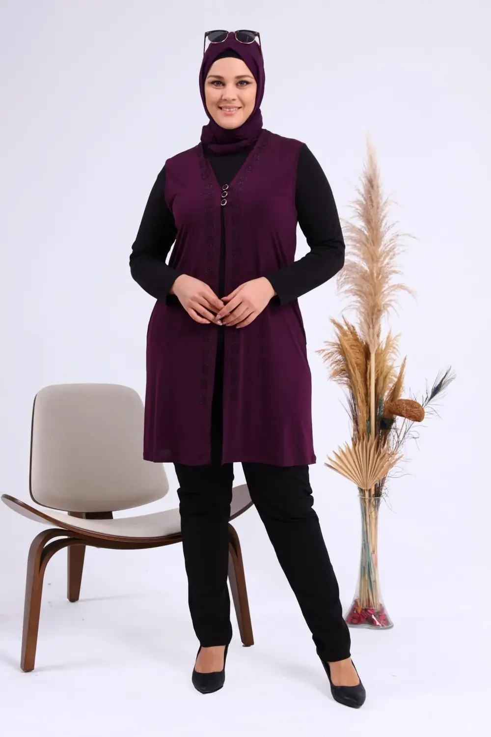 Kadin Buyuk Beden Üç Düğmeli Likralı Yelek