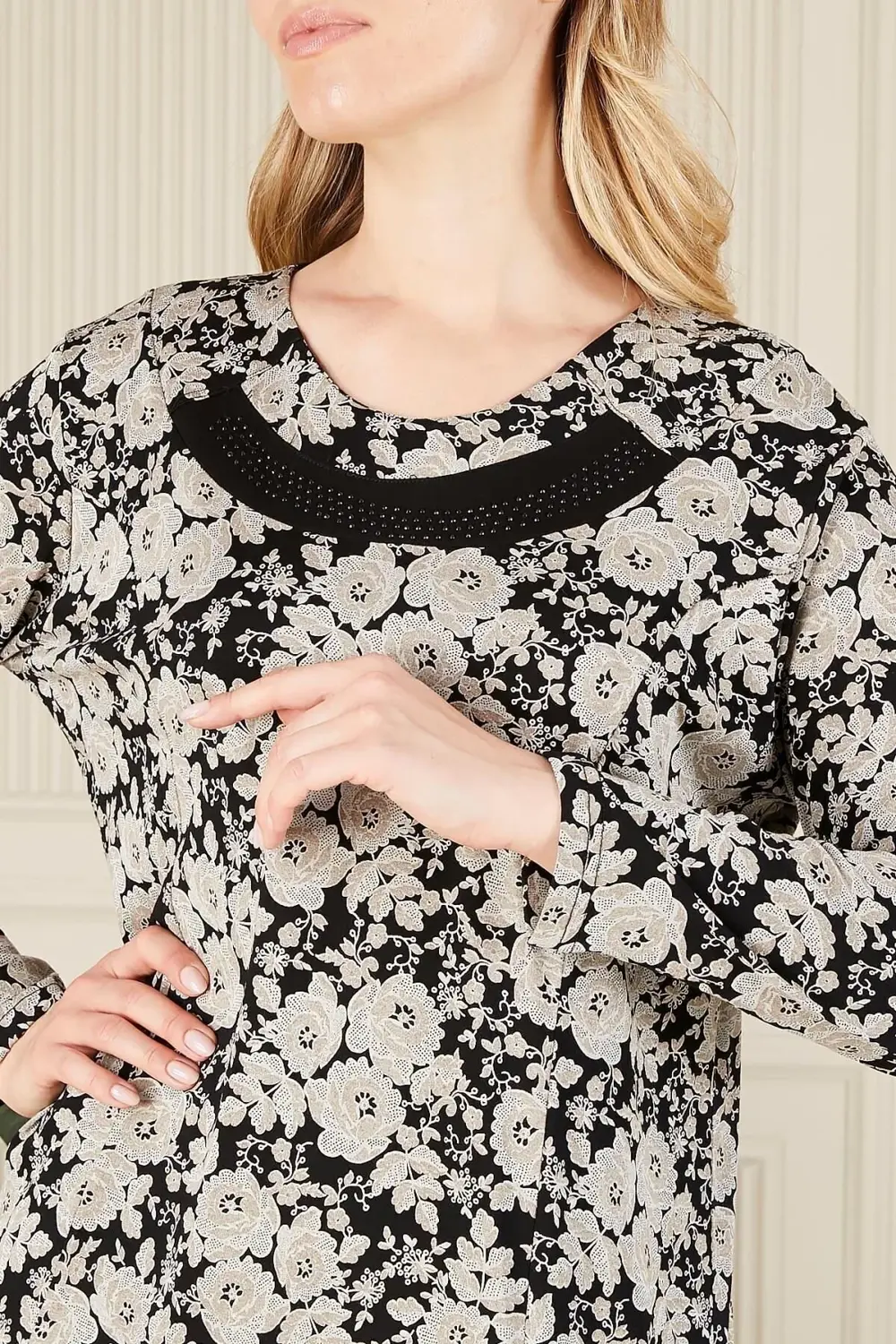 Kadın Buyuk Beden Yakası Taşlı Menekşe Elbise