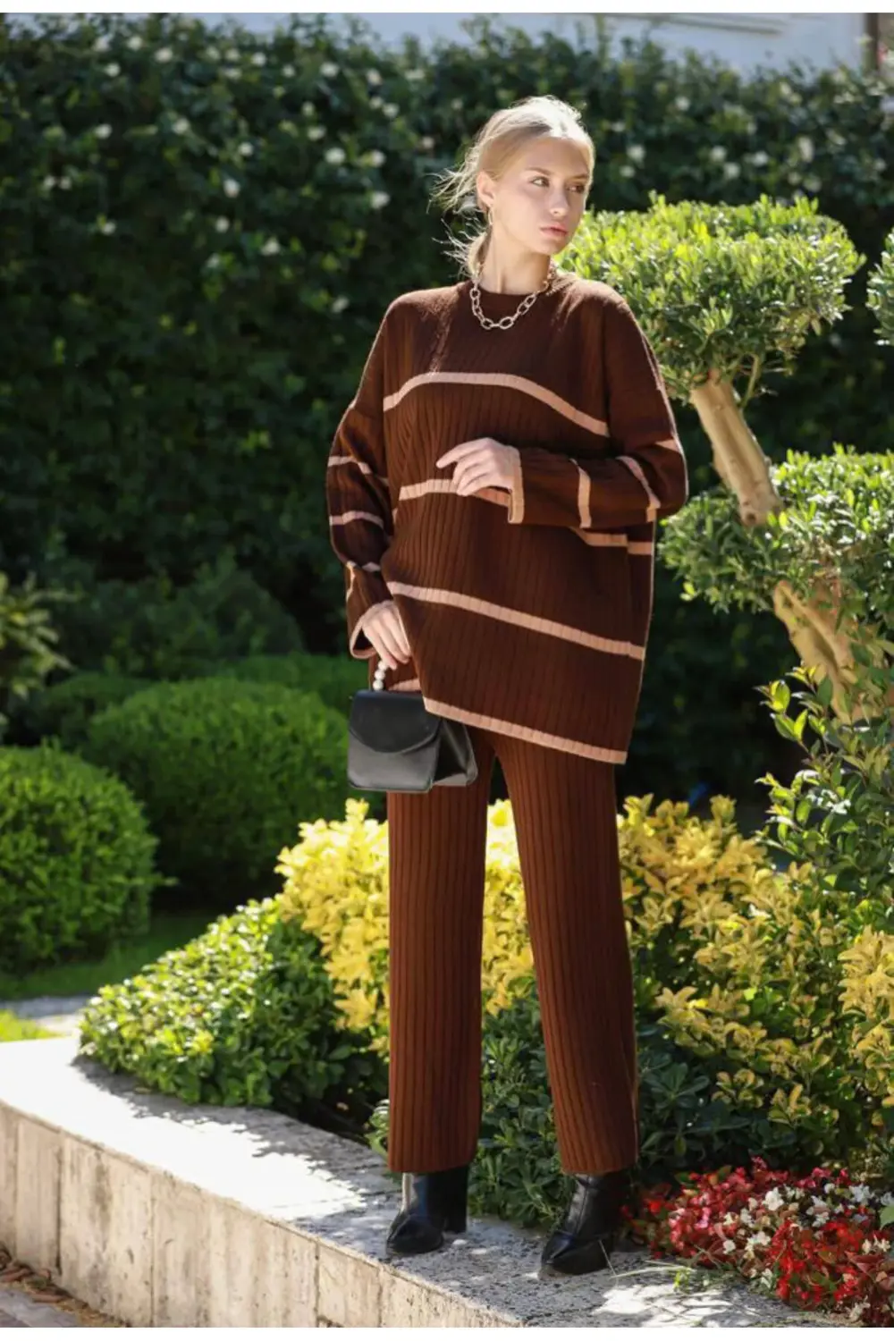 Kadın Çizgili Dokuma Kahve Triko Takım