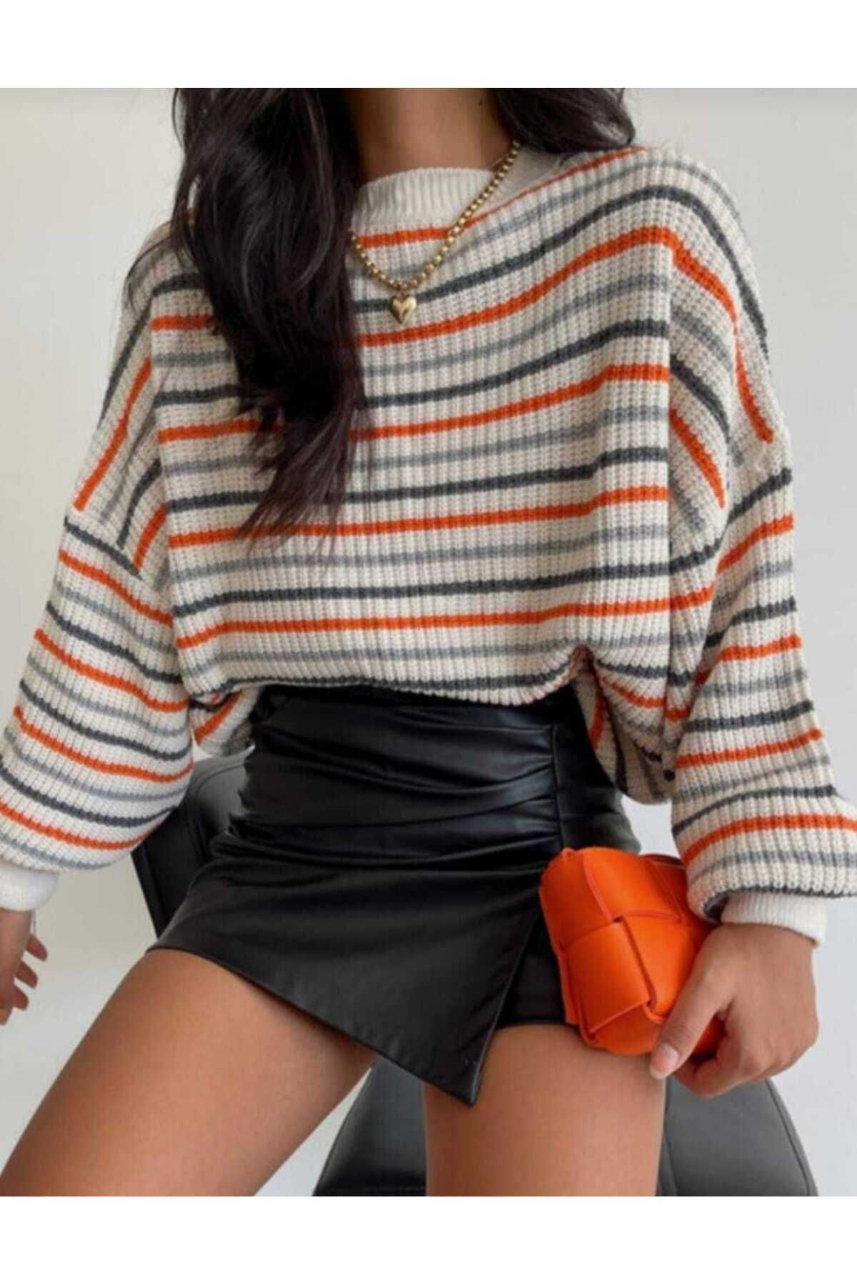 Kadın Çizgili Kazak