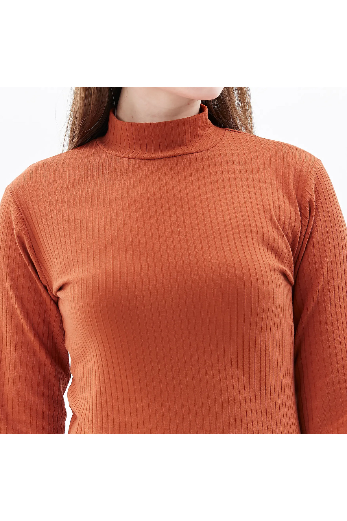 Defys Kadin Dik Yakali Uzun Kollu Tişört Tarçin