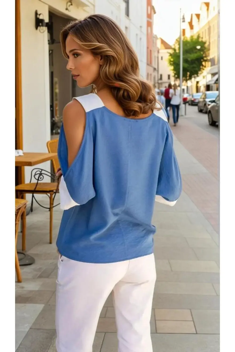 Kadın Ekru Kısa Kol Omuz Dekolteli Kalın Askılı Salaş Keten Bluz