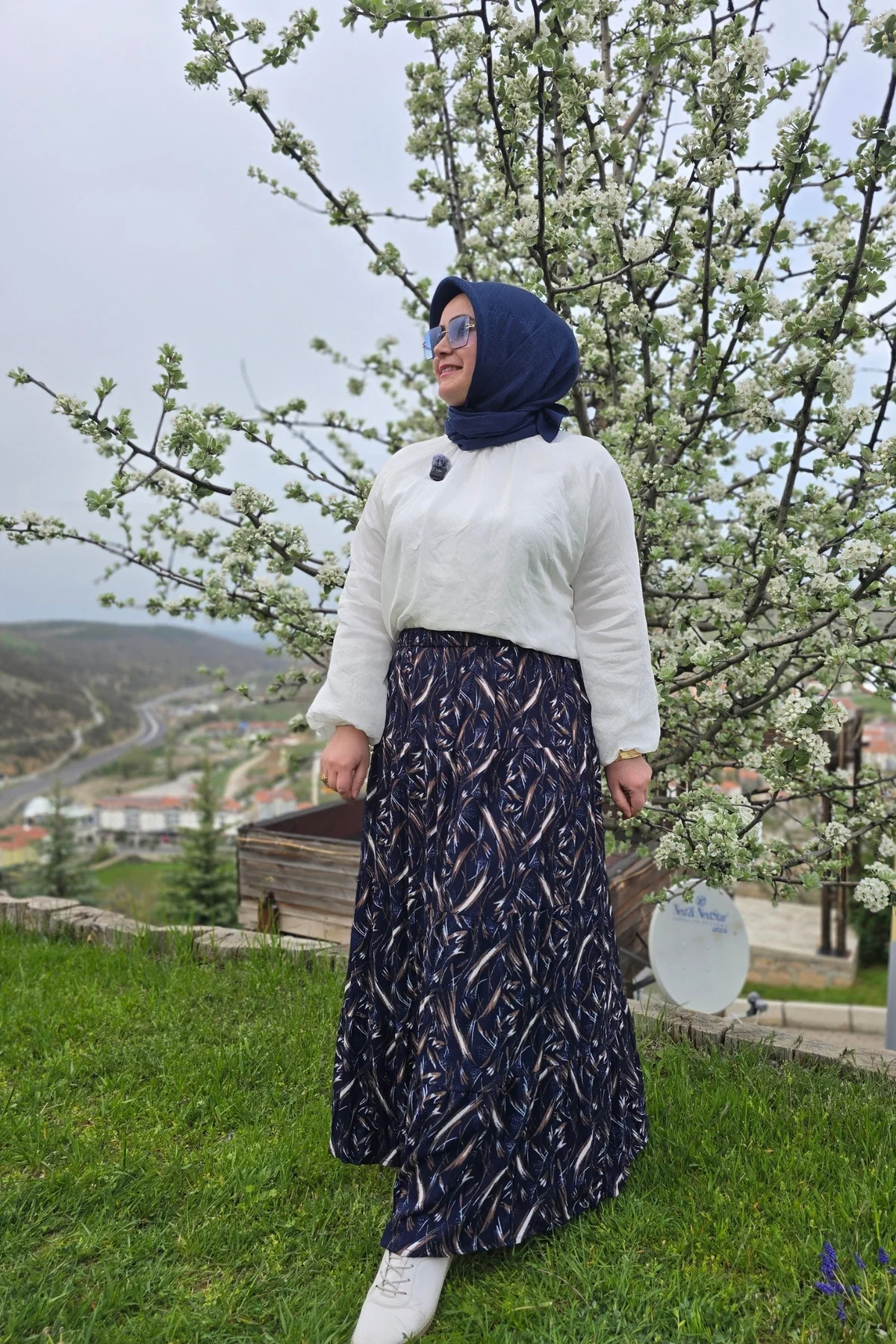 Kadın Giyim Büyük Beden Bürüncük Kumaş Beli Lastikli Fırça Desen 