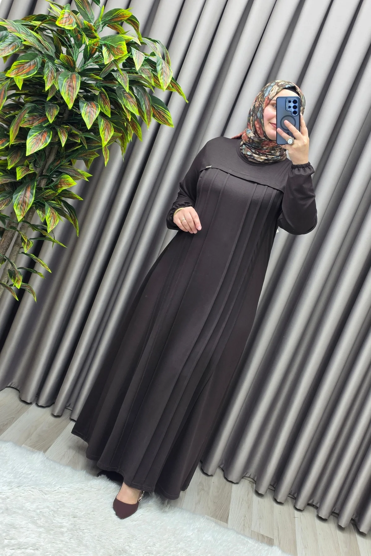 Kadın Giyim Büyük Beden Kolu Lastikli Çimalı Robalı Kristal Elbise - Görsel 5