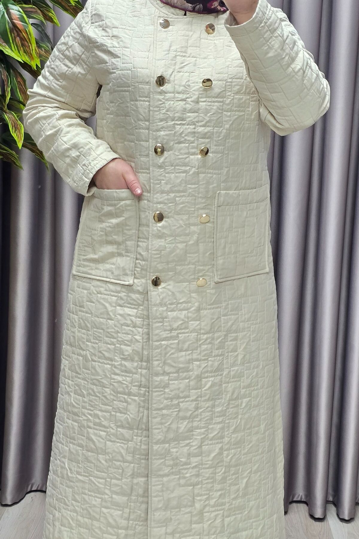 Kadın Giyim Büyük Beden Kapitone Metal Düğmeli Kruvaze Kap