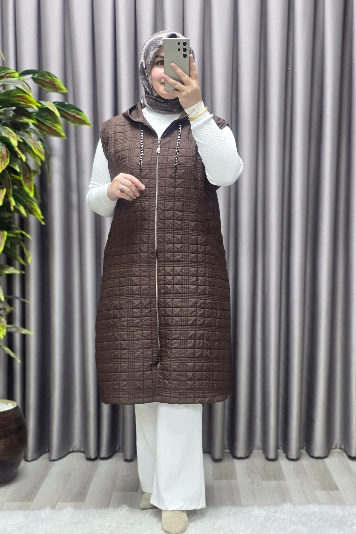 Elmas Tesettür Kadın Giyim Büyük Beden Kapitone Dik Cep Yelek