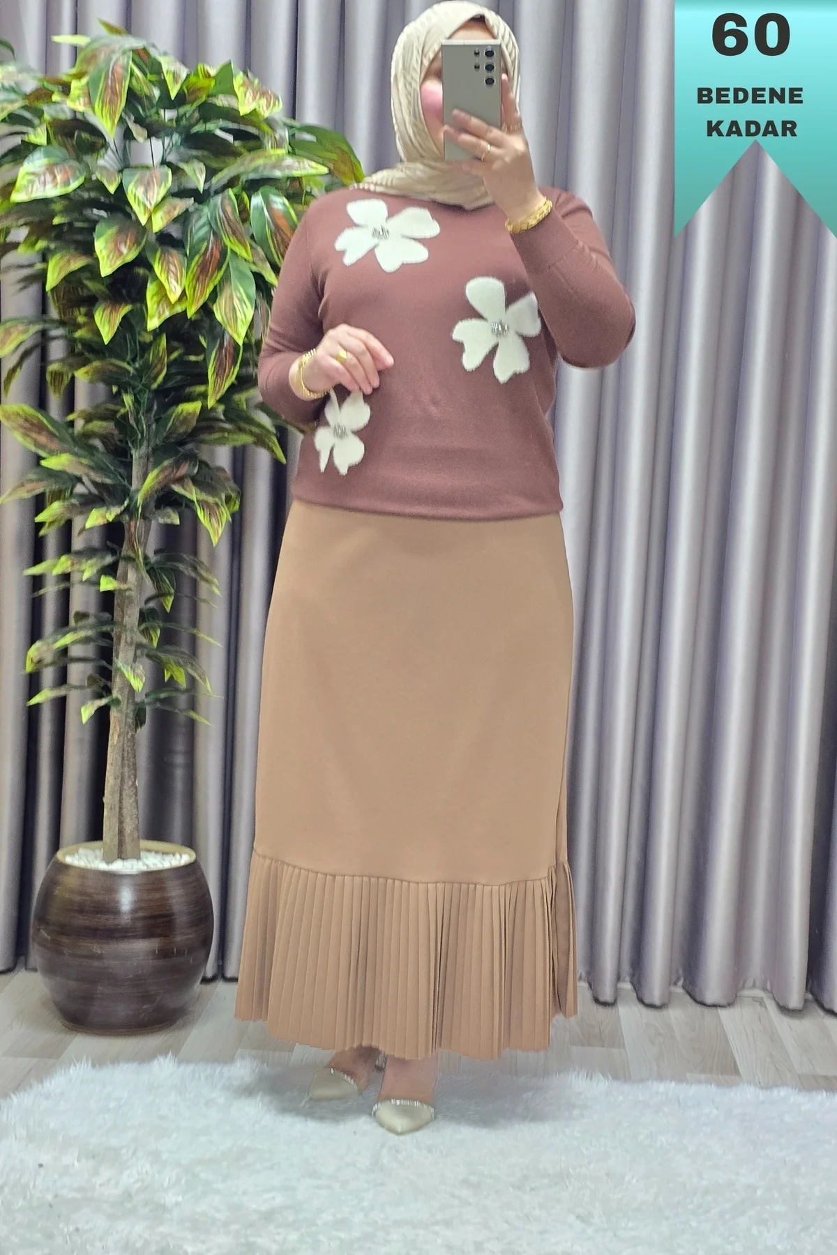 Kadın Giyim Büyük Beden Piliseli Etek