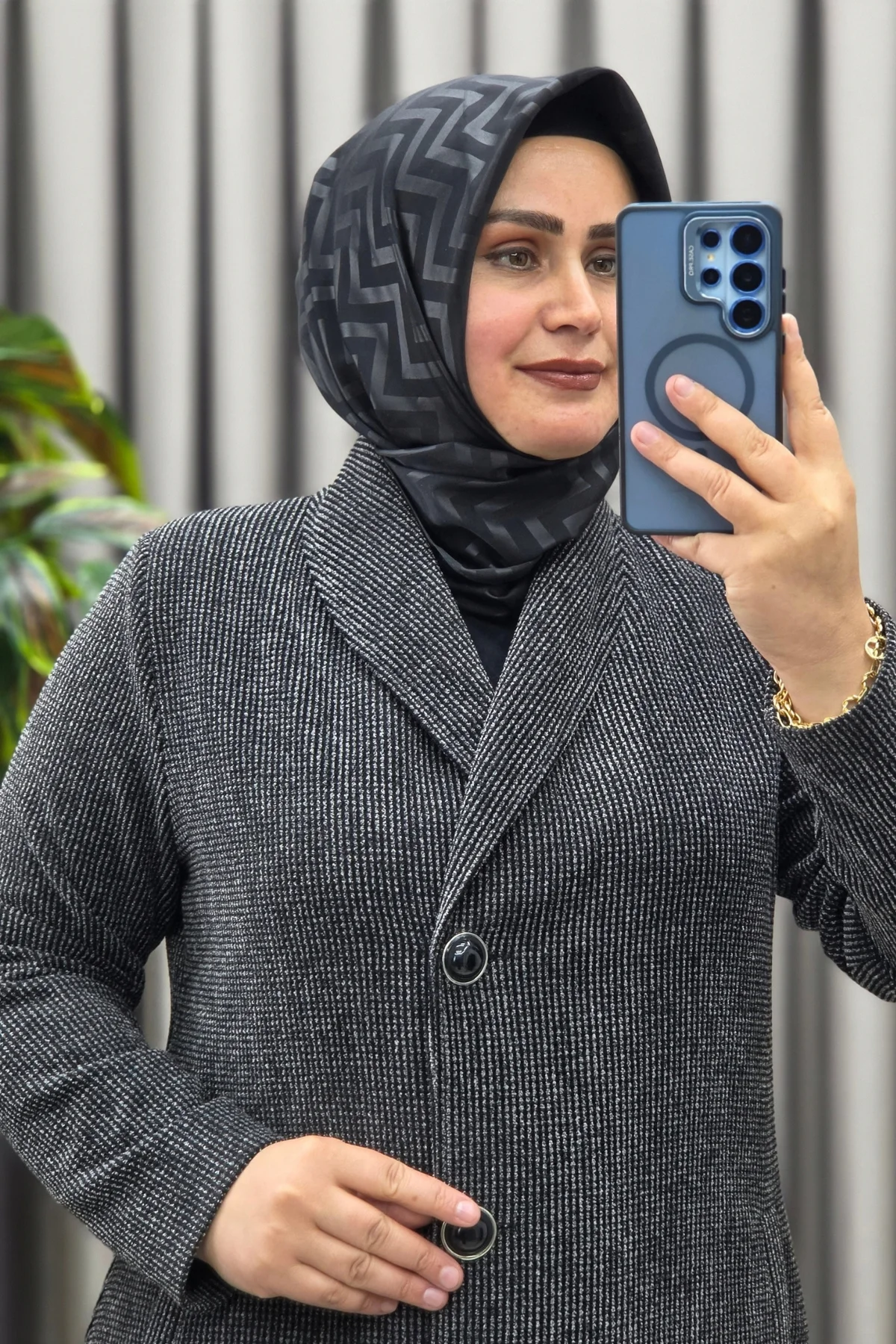 Kadın Giyim Büyük Beden Şönil Kumaş Pardesü - Görsel 4