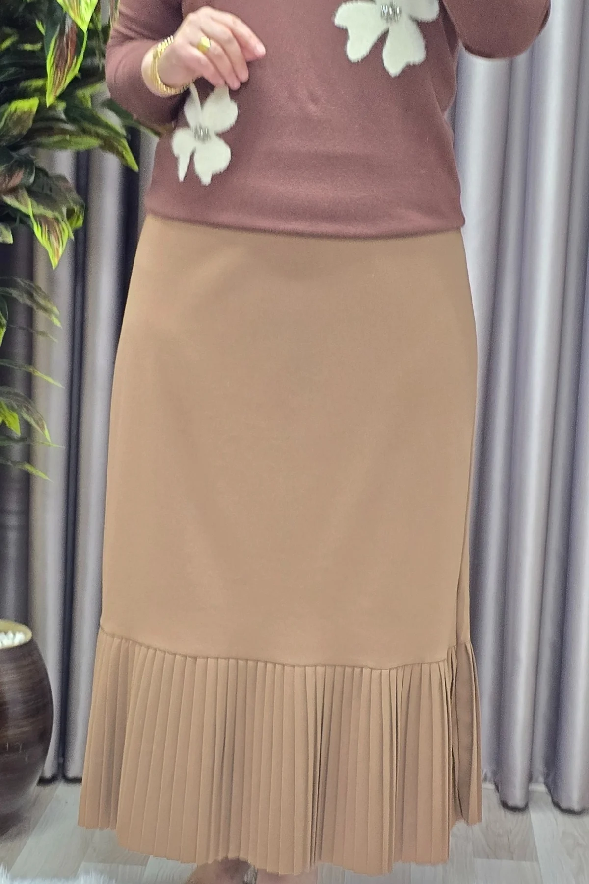 Kadın Giyim Büyük Beden Piliseli Etek