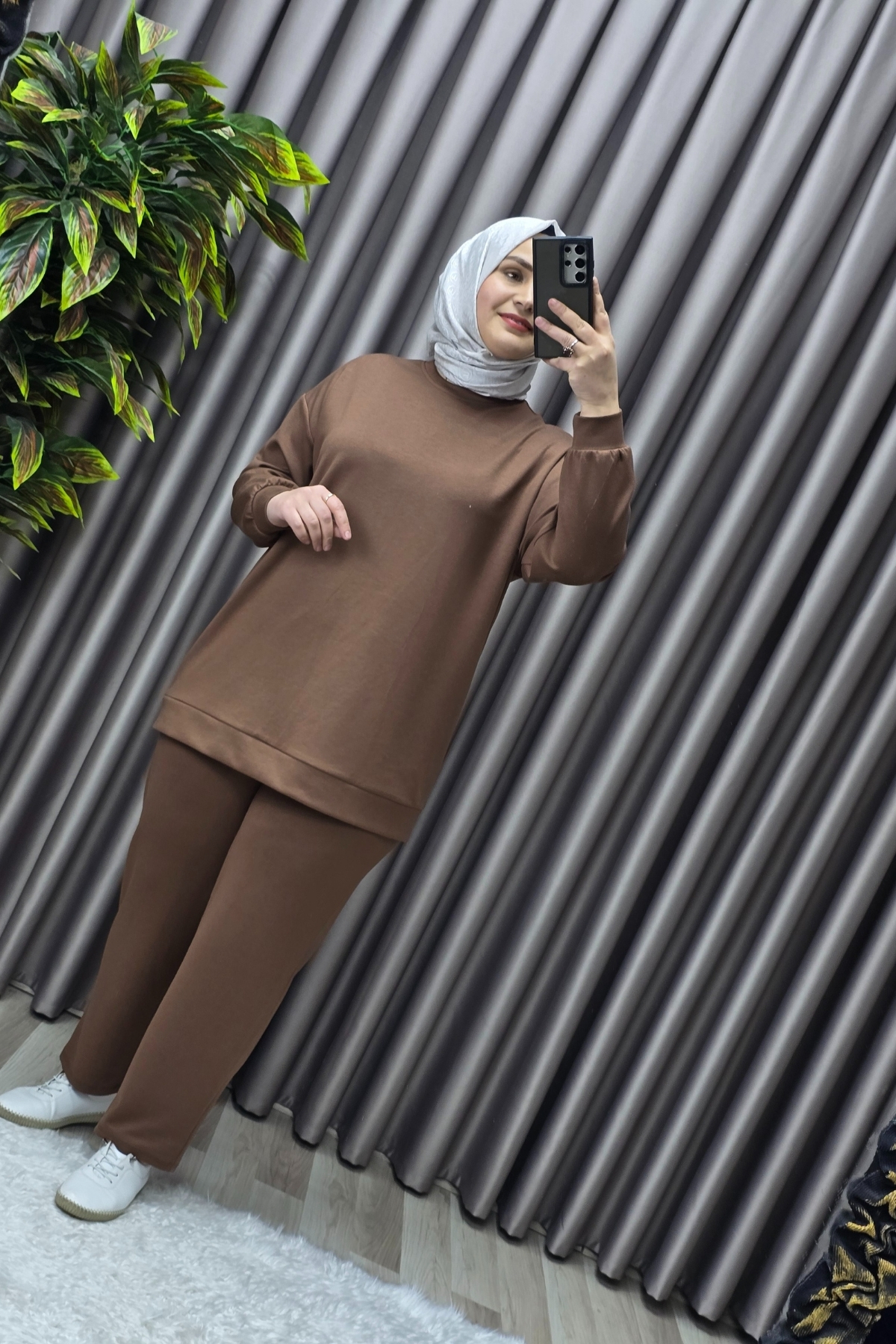 Elmas Tesettür Kadın Giyim Büyük Beden Spor İkili Takım