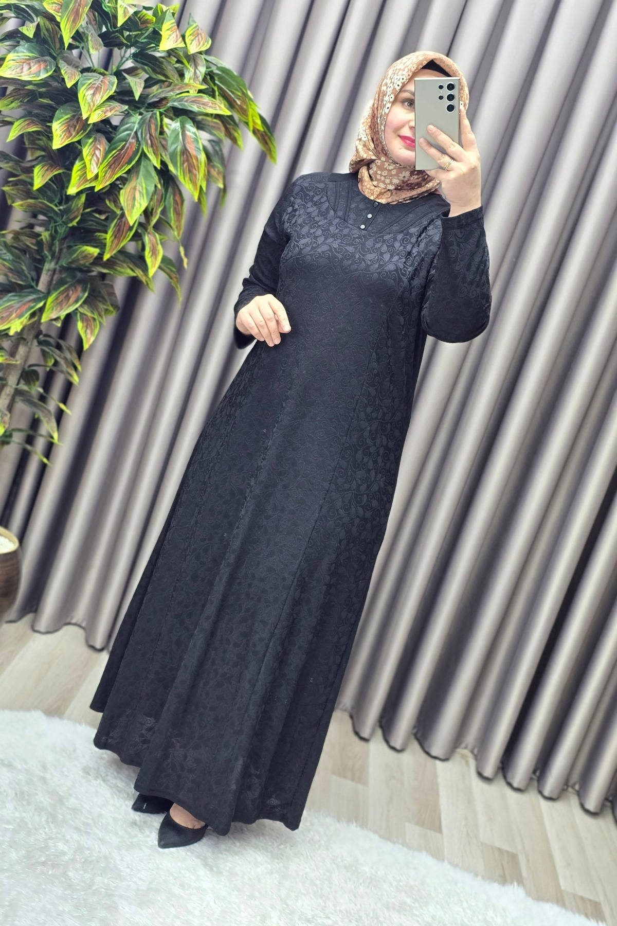 Kadın Giyim Büyük Beden Jakarlı Yaka Modelli Elbise