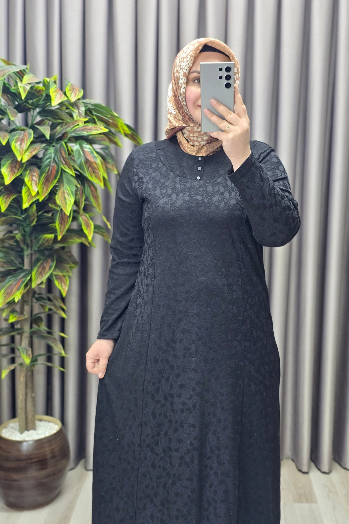 Kadın Giyim Büyük Beden Jakarlı Yaka Modelli Elbise