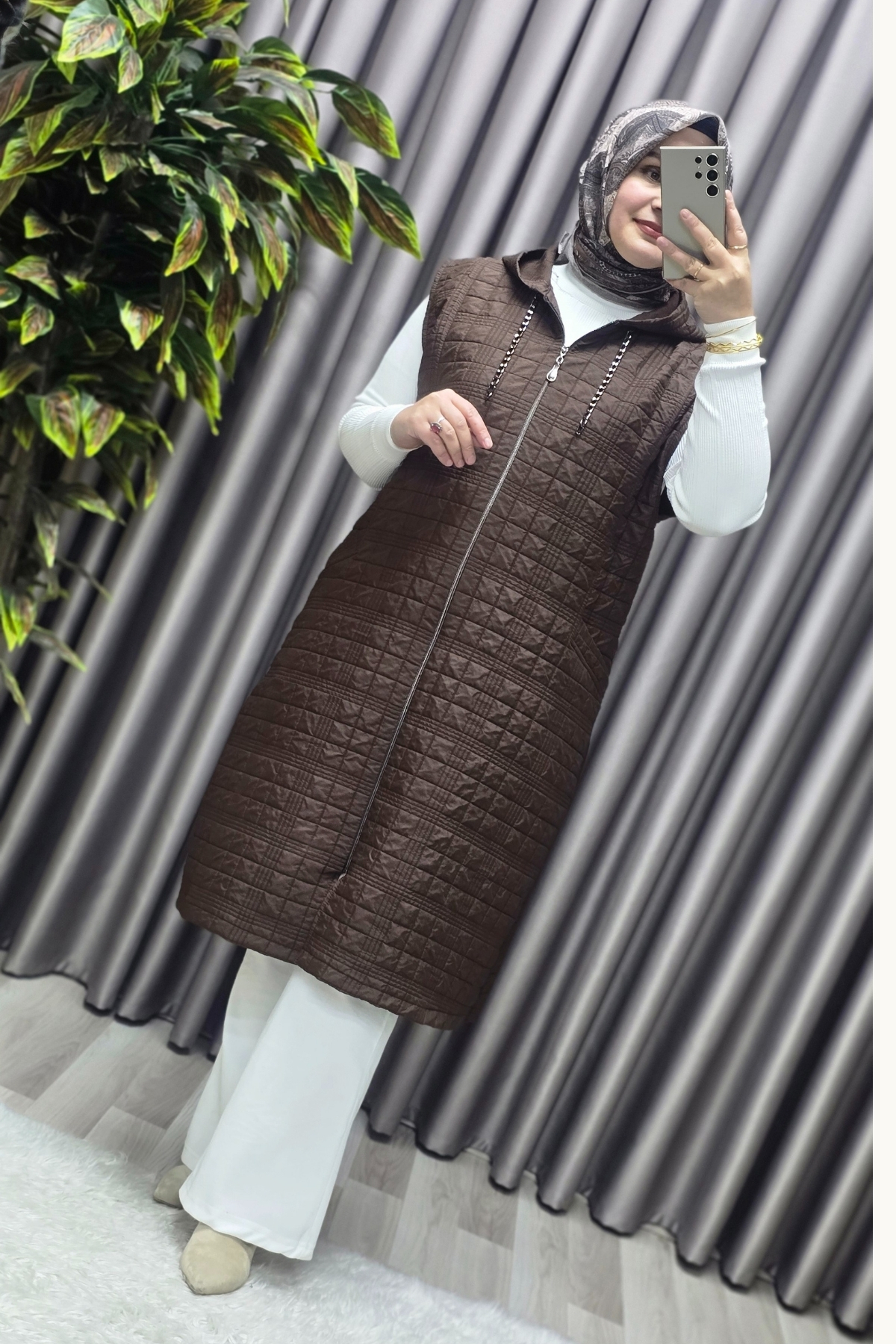 Elmas Tesettür Kadın Giyim Büyük Beden Kapitone Dik Cep Yelek