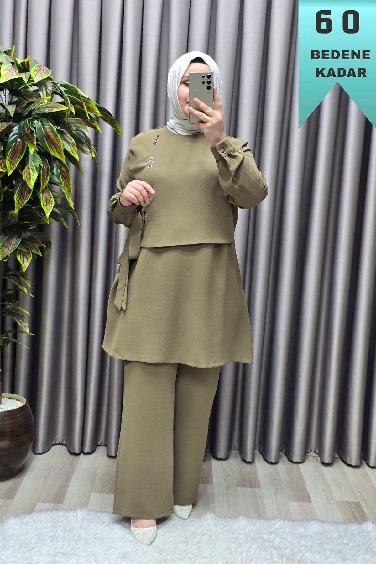 Kadın Giyim Büyük Beden Kuş Gözü Modeli Çilek Kumaş İkili Takım