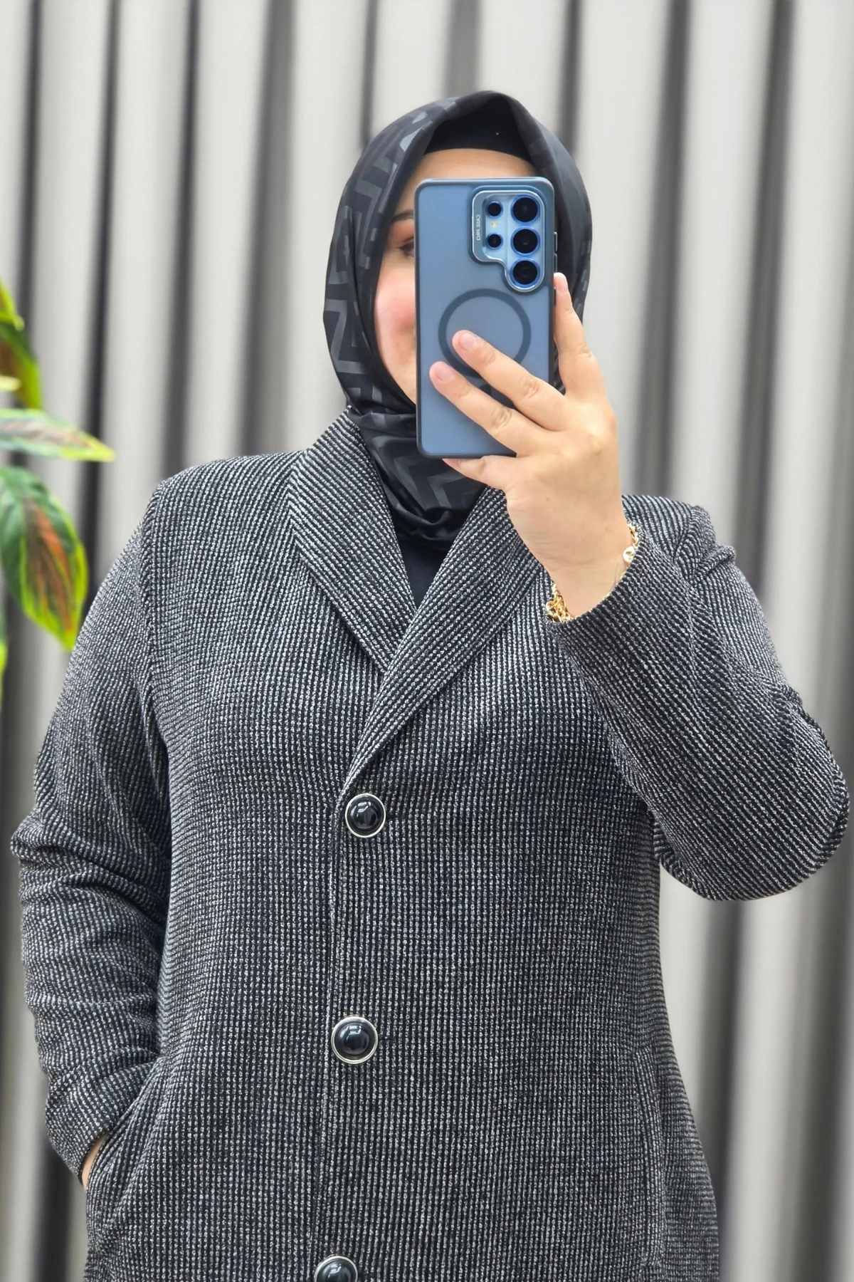 Kadın Giyim Büyük Beden Şönil Kumaş Pardesü - Görsel 2