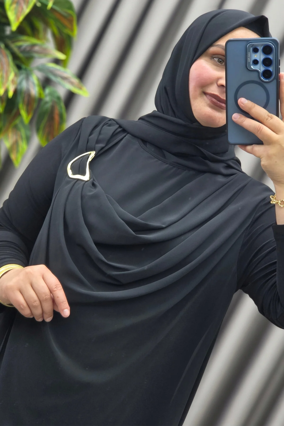 Kadın Giyim Büyük Beden Tokalı Şifon Sandy Kumaş Abaya