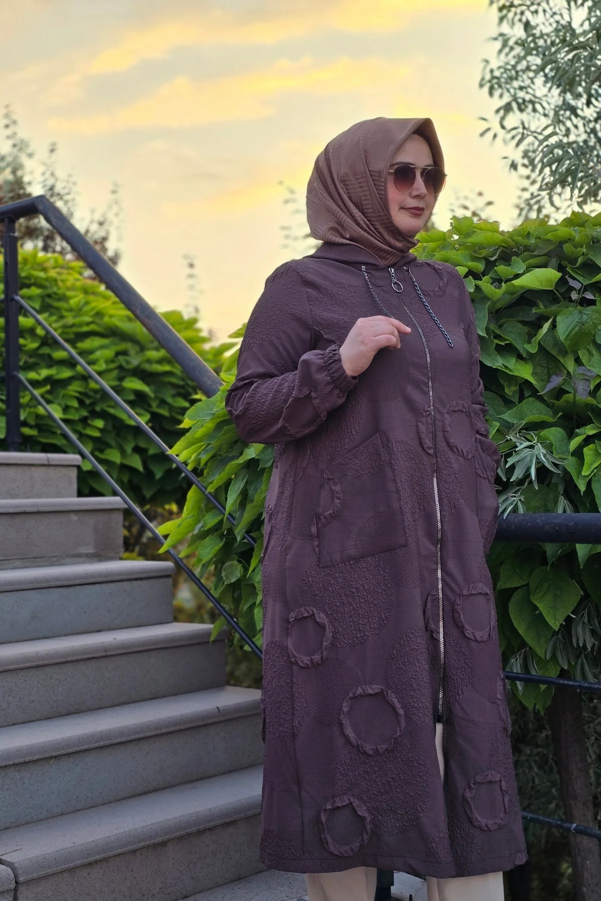 Kadın Giyim Büyük Beden Halka Kabartma Baskılı Jakarlı Kapşonlu Torba Cepli Kap Fiyatı, Yorumları ve Özellikleri