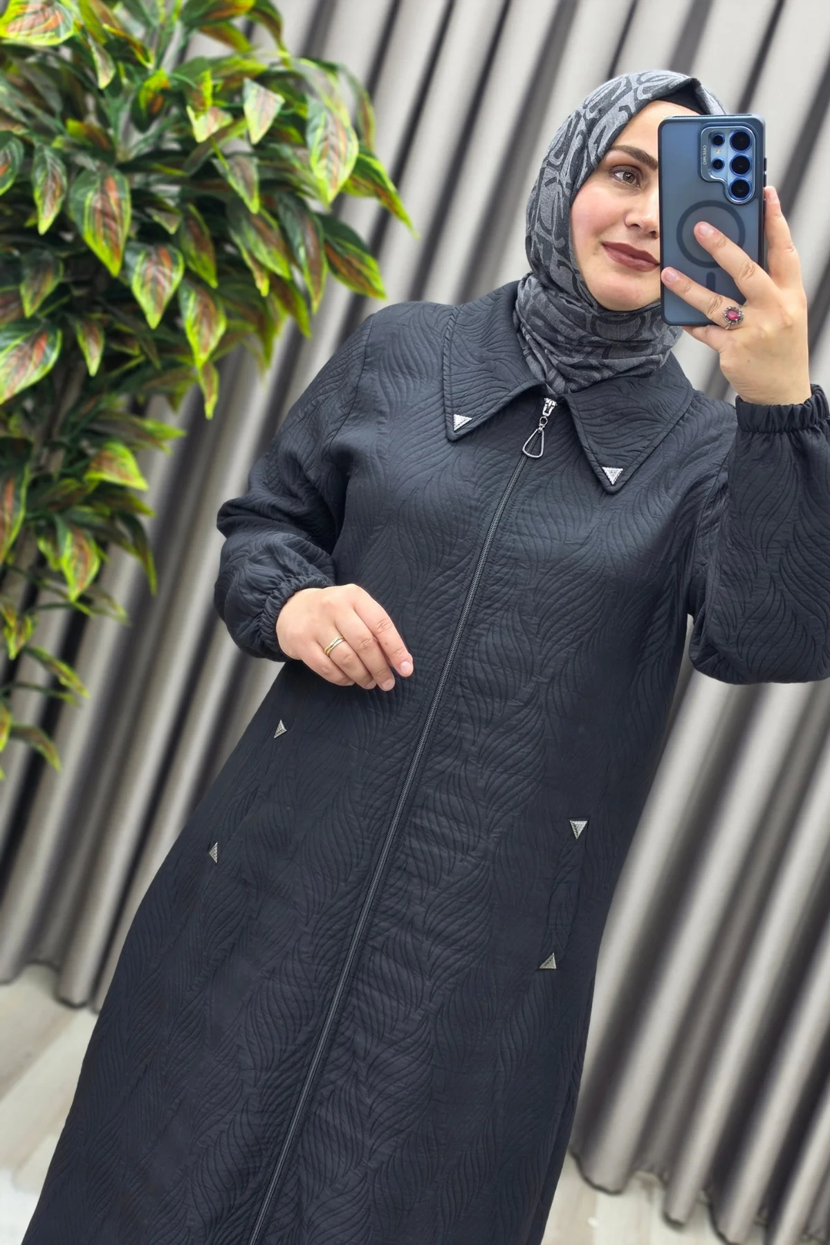 Kadın Giyim Büyük Beden Jakar Baskılı Kapitone Tam Boy Pardesü - Görsel 5