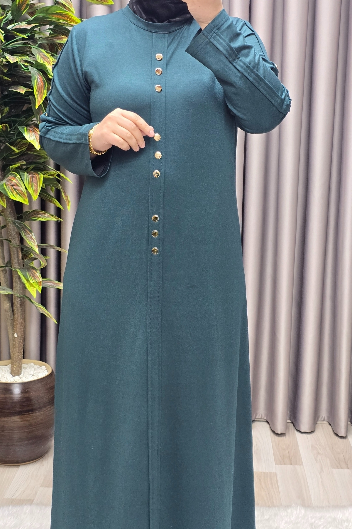 Kadın Giyim Büyük Beden Rivetli Boydan Elbise